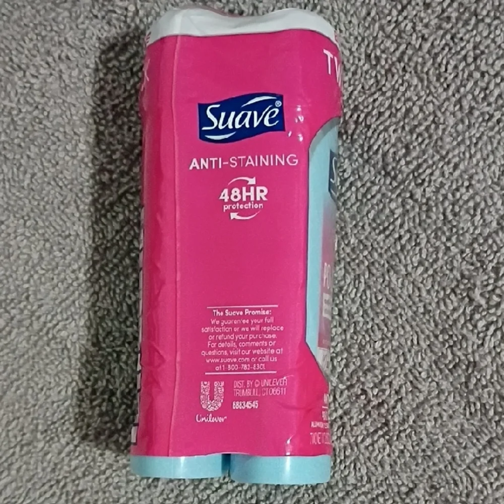 Suave Powder Anti-Staining Deodorant Twin Pack - Pink and Blue - Picture 4 of 4